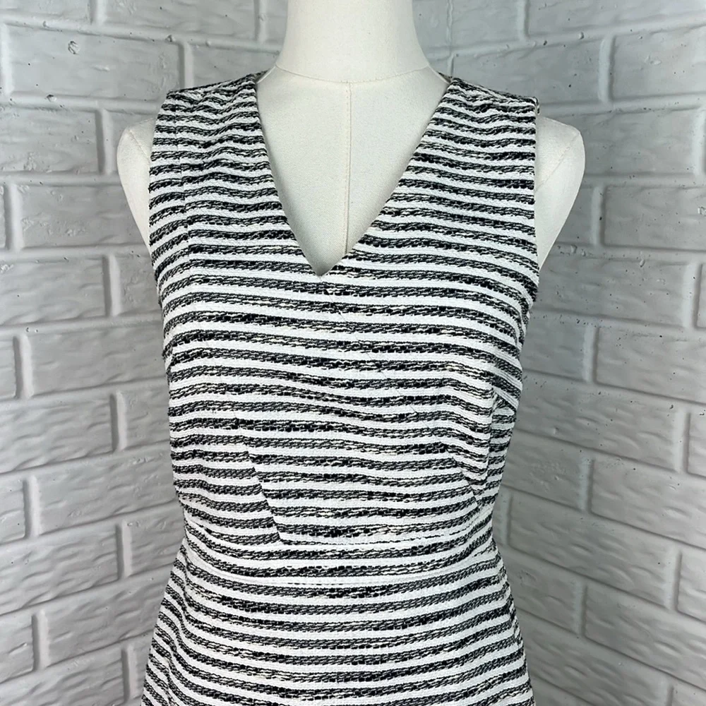 J. Crew excellent no